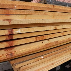 Pinus Caribaea rib 40x110 harde vuren soort te koop nu bij Buitenleven Roosendaal